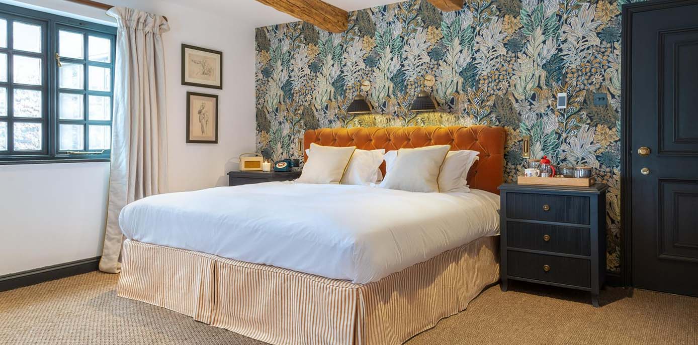 Affordable and Charming Stays: Budget-Friendly Hotels in a Quaint Corner of the UK